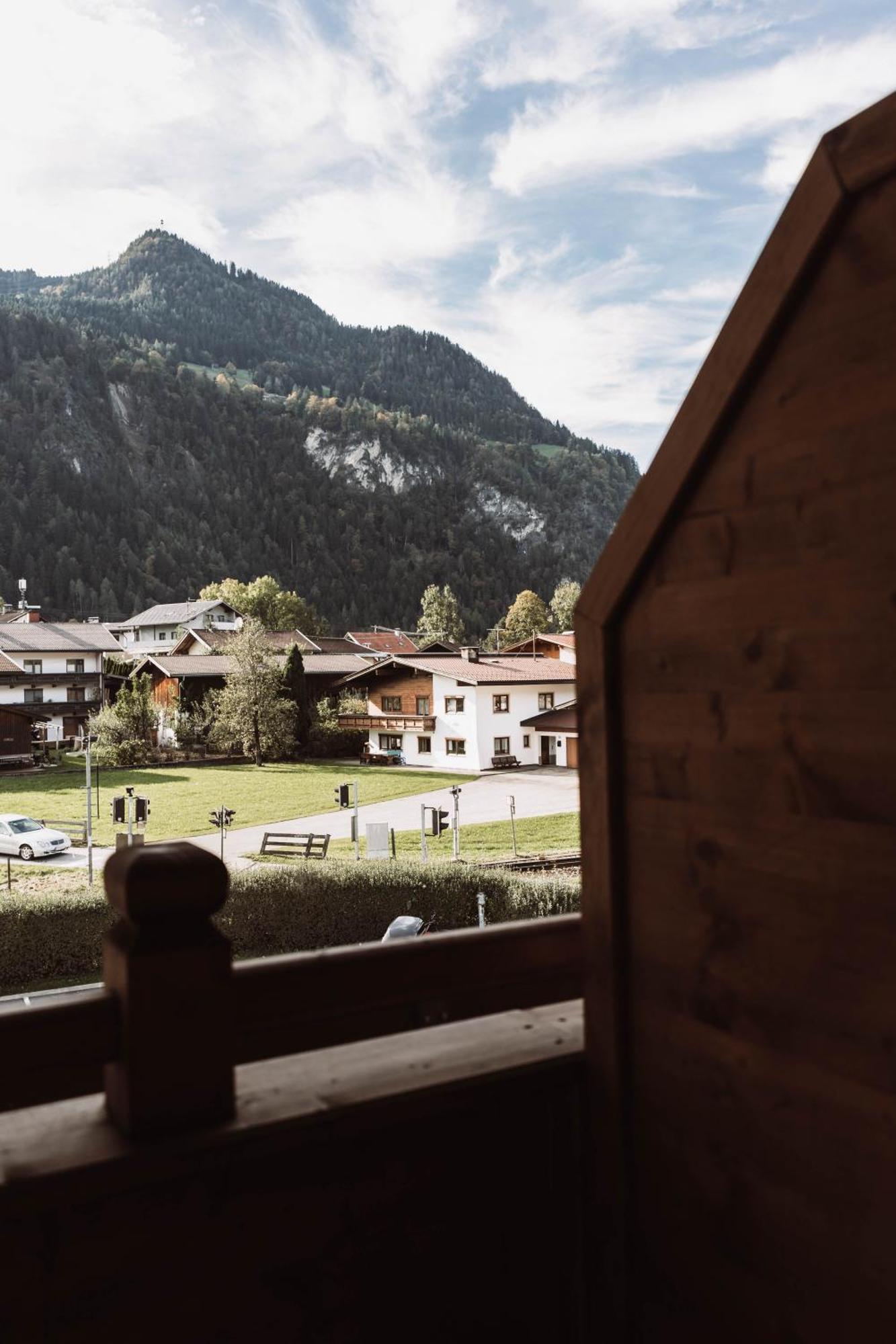 Lebe'Schlitters - Das Ferienapartmenthaus Im Zillertal Εξωτερικό φωτογραφία
